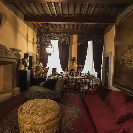 Palazzo Tommasi Penzion