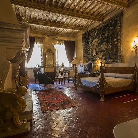 Penzion Palazzo Tommasi Cortona