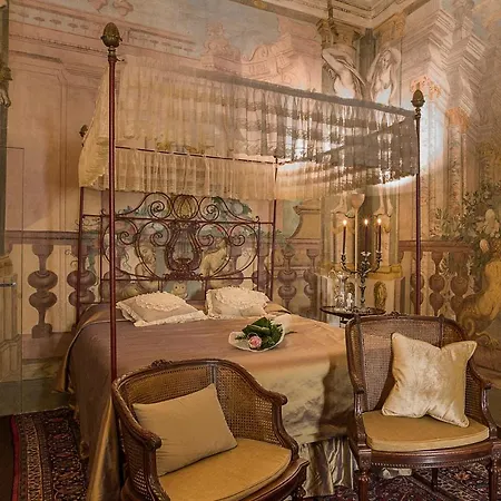 Palazzo Tommasi Penzion Cortona