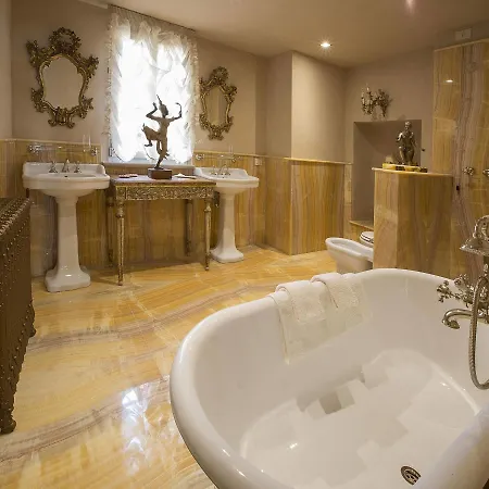 Palazzo Tommasi 3*
