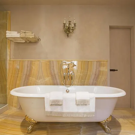 Palazzo Tommasi Guest house Cortona