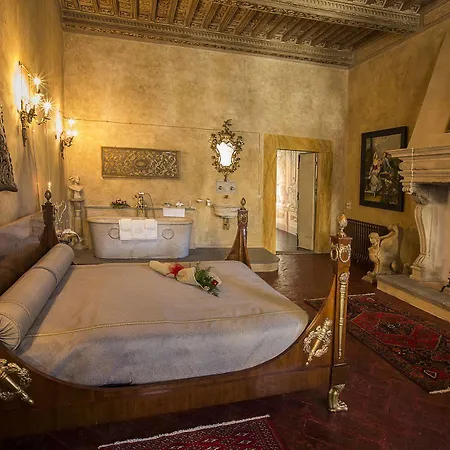 Palazzo Tommasi 3* Cortona